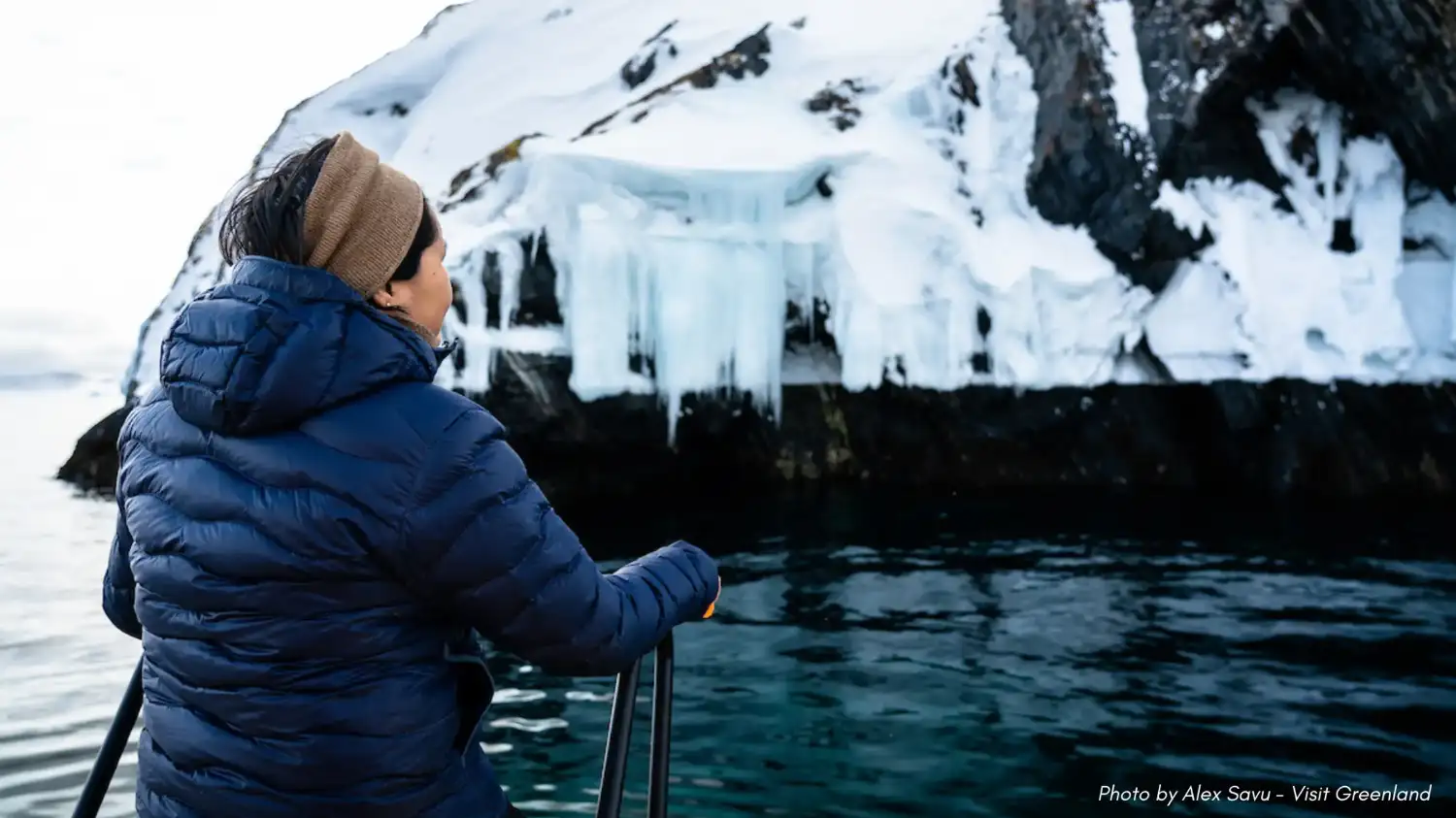 Guests on the Nuuk Fjord cruise
